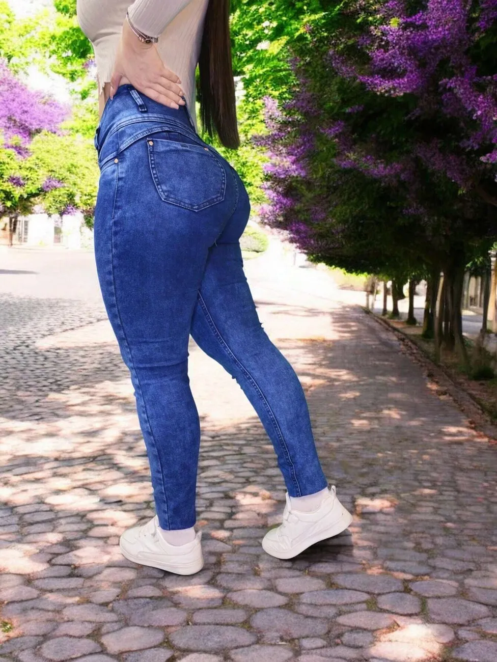 Azul Jaspeado muy oscuro